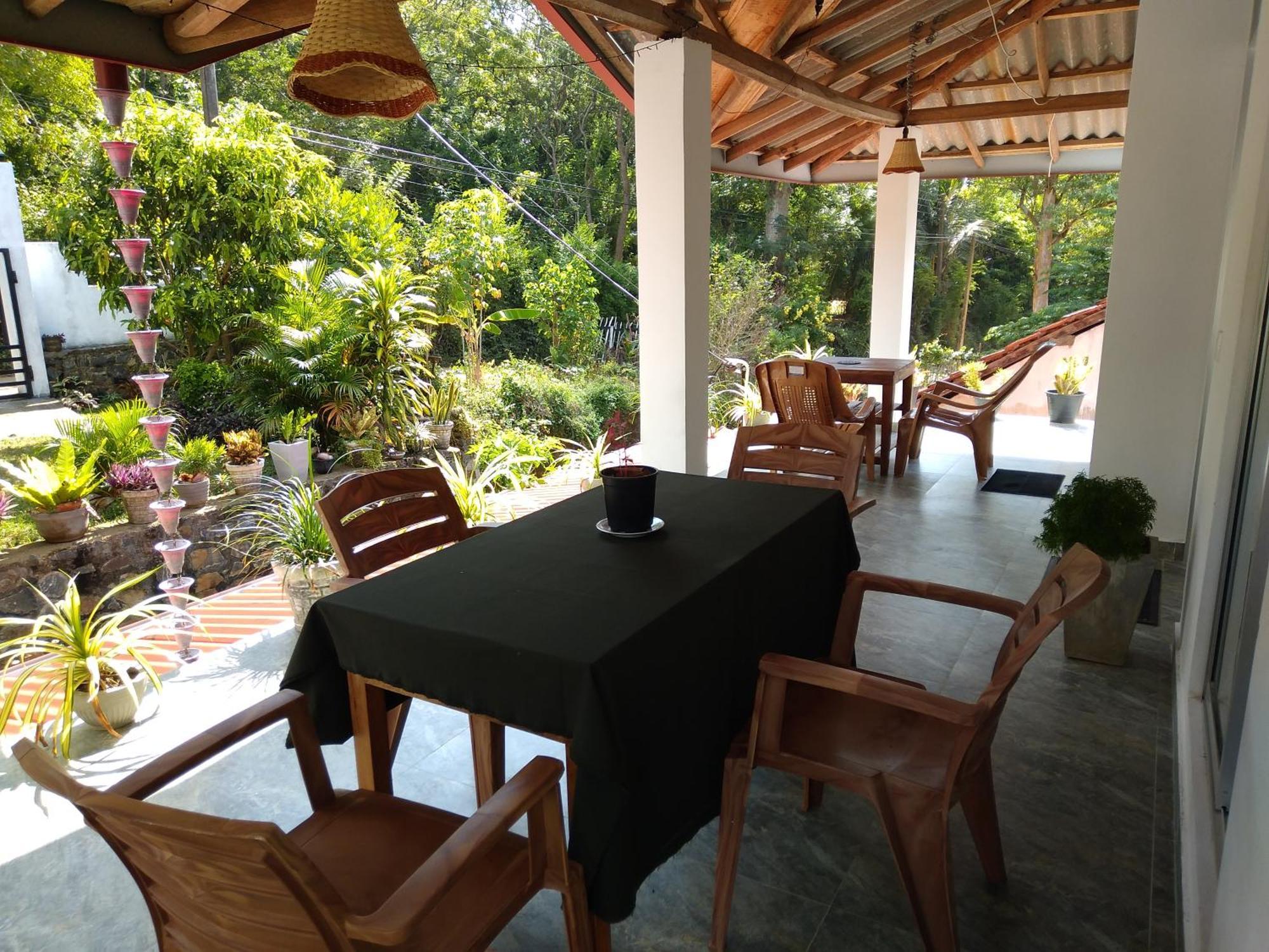 Sandhara Home Stay Tangalle Rom bilde