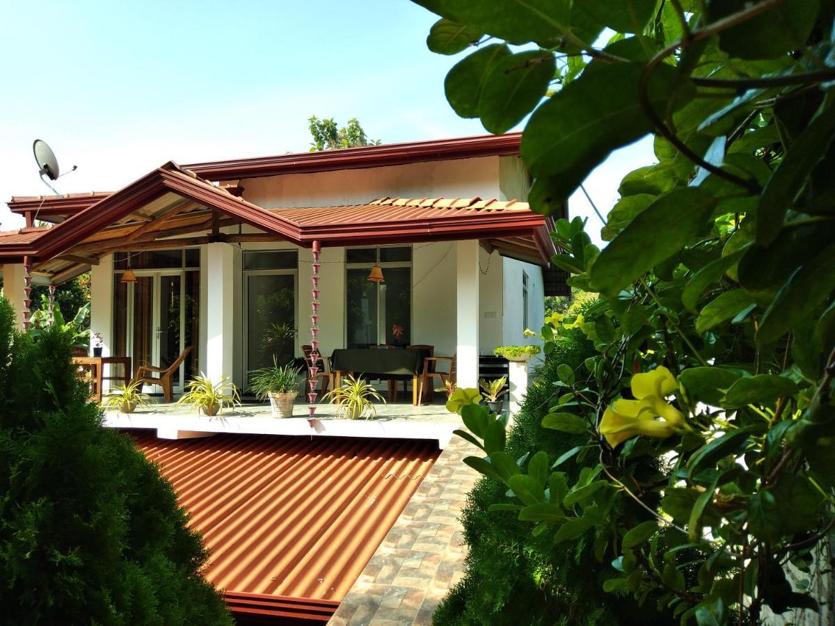Sandhara Home Stay Tangalle Eksteriør bilde
